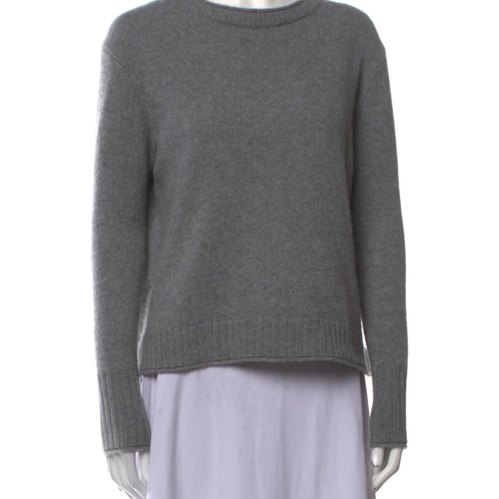 Elyse Walker gray Crew Neck Cashmere Sweater